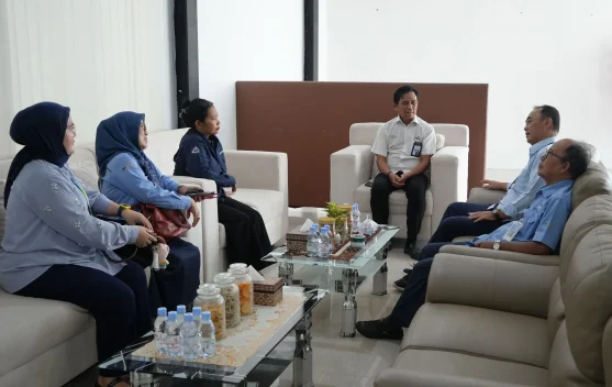 Kolaborasi Media Publik Hadirkan Event Bola Gembira di Sungailiat