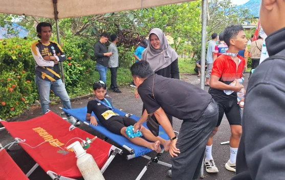Sempat Terjatuh, Rifki Atlet Muda Lokal Sungailiat Tetap Berhasil Capai Finis