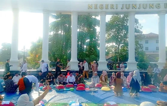 Peringati Tahun Baru Islam, Pemkab Basel "Nganggung" di Himpang Lime Habang