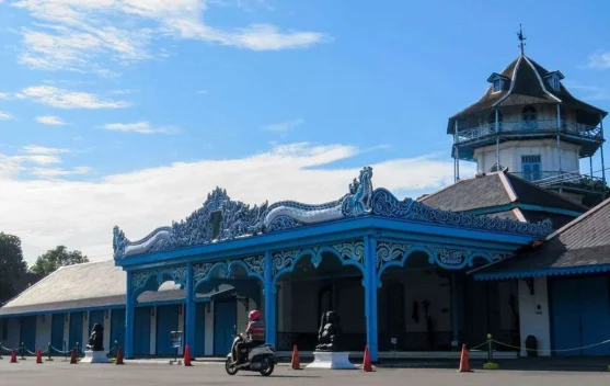 Mengenal Keraton Solo, Pusat Budaya Jawa yang Masih Lestari