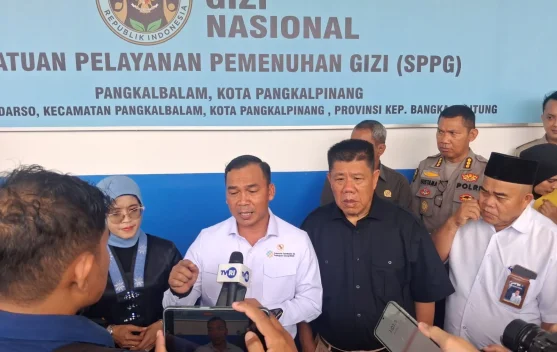 Menteri Wihaji Tinjau SPPG di Lontong Pancur