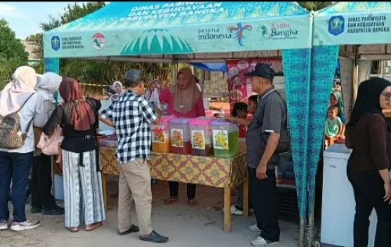 KKN PPM UGM di Bukit Layang, Dari Takut Buaya Sampai Bazar UMKM