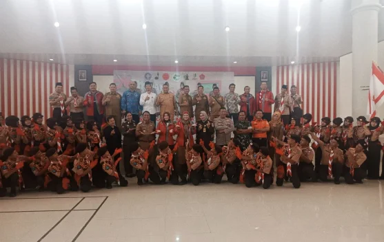 Wabup Debby Lepas Kontingen Jamnas XII Kwarcab Basel