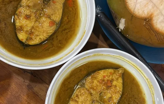 "Gurih Pedasnya Menyatu Sempurna" Wisatawan Ambon Ketagihan Lempah Kuning Bangka