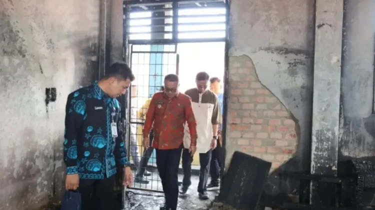Wako Alfin Pastikan Penanganan Kebakaran SMPN 2 Sungai
