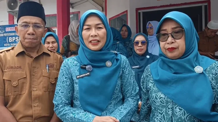 Ratusan Warga Sungai Penuh Serbu Sembako Murah