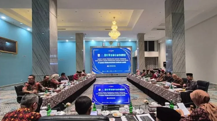 Wako Alfin Hadiri RUPS Bank Jambi