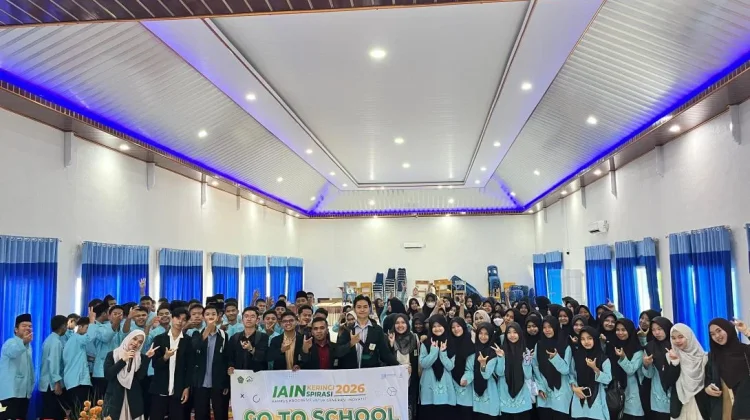 Mahasiswa IAIN Kerinci Ajak Siswa MAN 1 Sungai Penuh Lanjutkan Kuliah