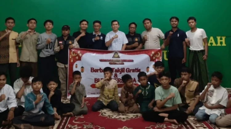 LSM Semut Merah Berbagi Ceria di Panti Aisyiyah