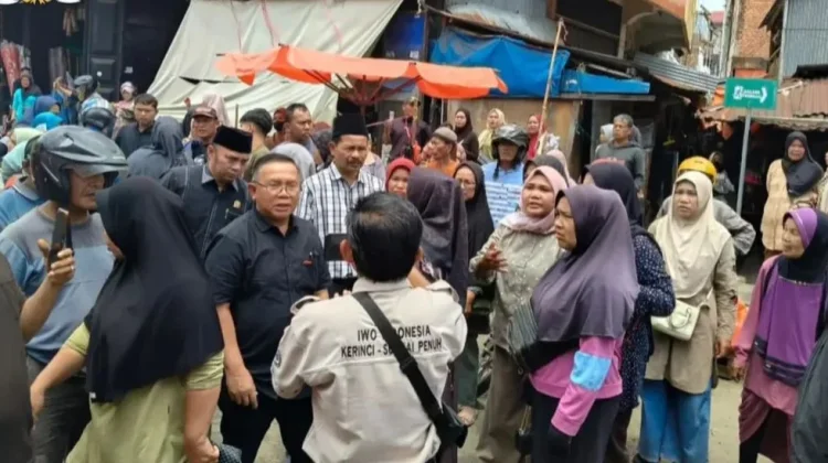 Komisi II DPRD Sungai Penuh Terima Aspirasi Pedagang Pasar Tanjung Bajure, Soroti R