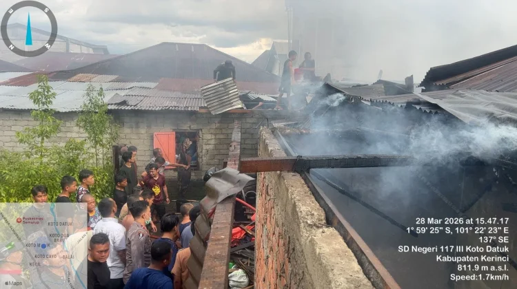 Tiga Rumah Semi Permanen di Kerinci Ludes Terbakar