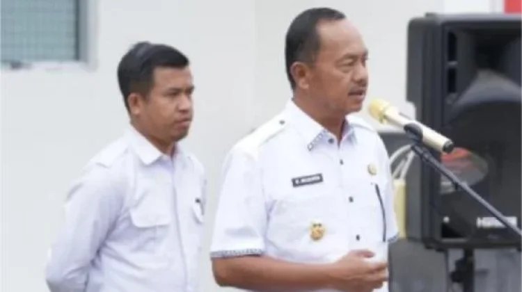 Wabup Murison Ajak Tenaga Kesehatan Kerinci Tingkatkan Pengabdian