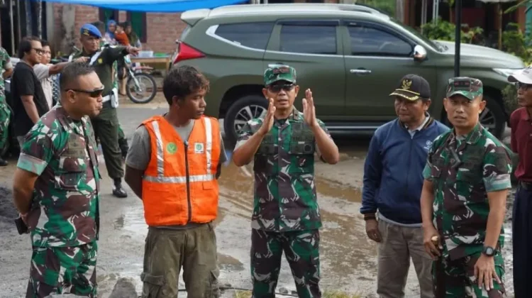 Danrem 042/Gapu Tinjau Pengerjaan KDKMP