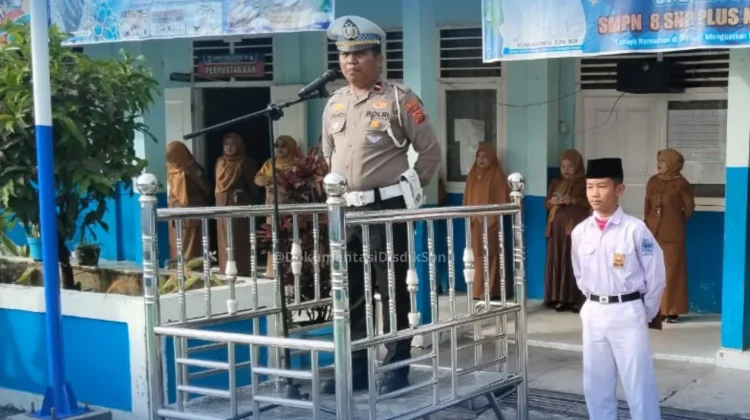 Bangun Budaya Tertib, Satlantas Kerinci Edukasi Siswa di SMPN 8