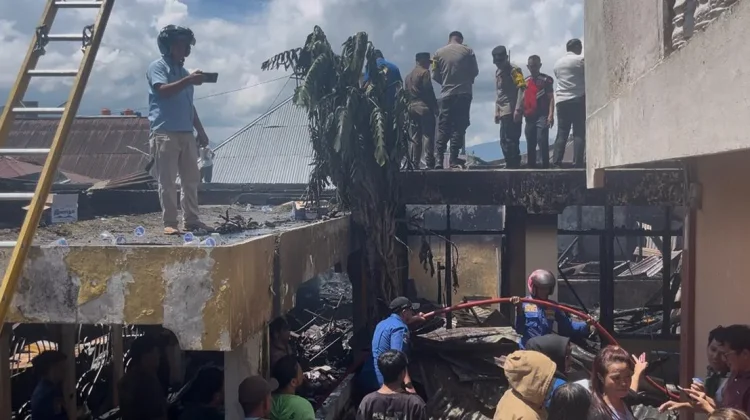 Kebakaran Hanguskan Rumah dan Bedeng di Sungai Penuh