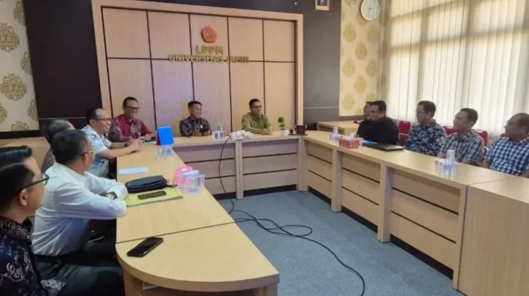 Sekda Alpian Pantau UKK Calon Dewas PDAM Sungai Penuh