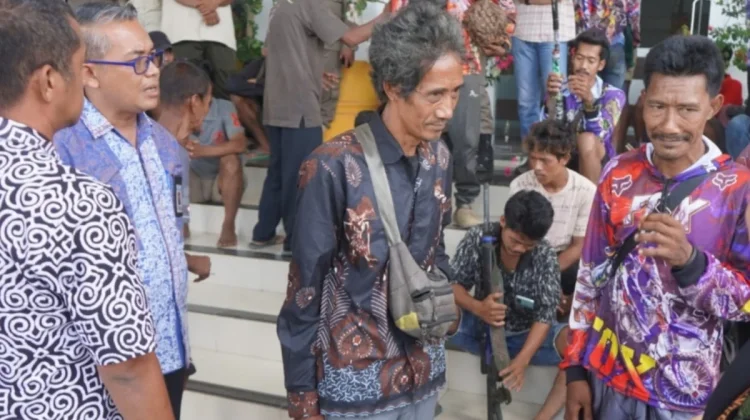 Warga SAD Datangi Kantor Bupati Merangin, Usulkan Bantuan Modal Usaha