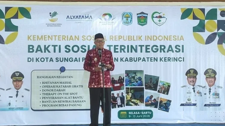 Wawako Azhar Hamzah Hadiri Bakti Sosial