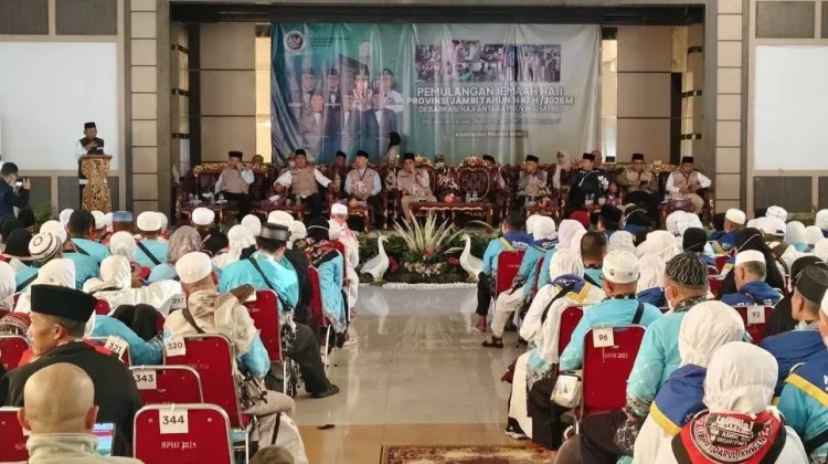 Wakil Wali Kota Sungai Penuh Sambut Kepulangan Jamaah Haji dengan Rasa Syukur
