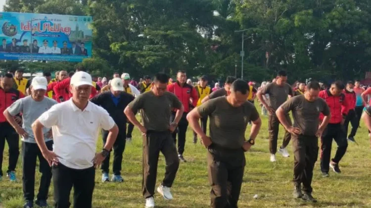 Sekda Alpian Hadiri Car Free Day dan Olahraga