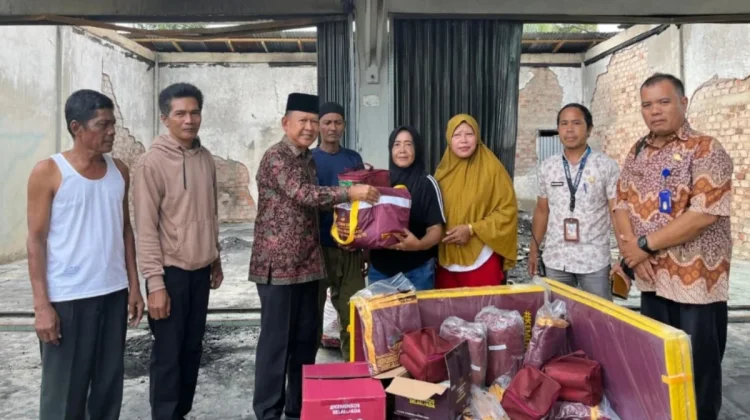 Wabup Merangin Tinjau Bengkel Terbakar, Pastikan Korban Dapat Bantuan