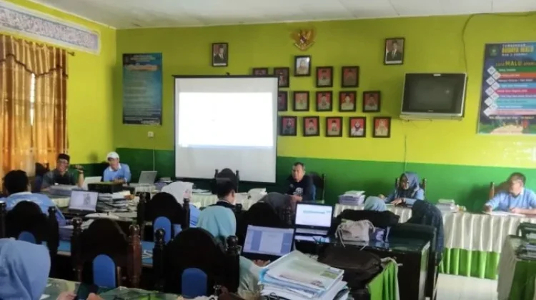 MAN 3 Kerinci Matangkan Tugas Mengajar, Guru dan ASN Ikuti Pendampingan e-Kinerja