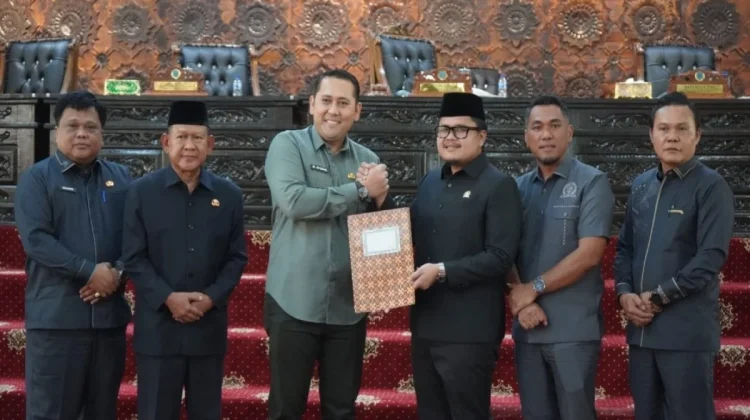 Ranperda APBD 2025 Merangin Disahkan,Pemkab Diminta Tingkatkan PAD