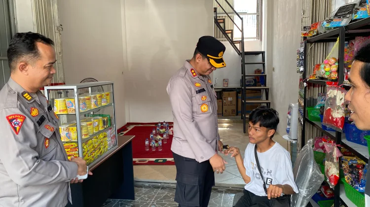 Lima Tahun Jualan Keliling, Eki Kini Punya Toko Berkat Kepedulian Polres Kerinci