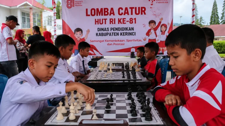 Kemeriahan HUT RI ke-81 di Kerinci, Siswa Adu Strategi dan Ketangkasan