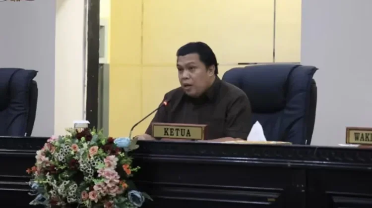 DPRD Kota Sungai Penuh Gelar Rapat Kerja