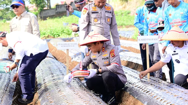 Polres Kerinci Dukung Swasembada Bawang Putih Nasional