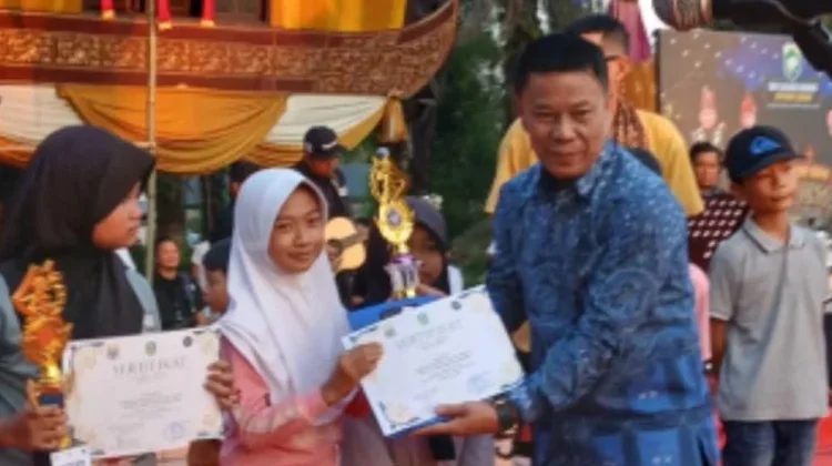 Sekda Alpian Hadiri Jambi Elok Nian Bungo, Budaya Melayu Jambi Jadi Panggung Utama
