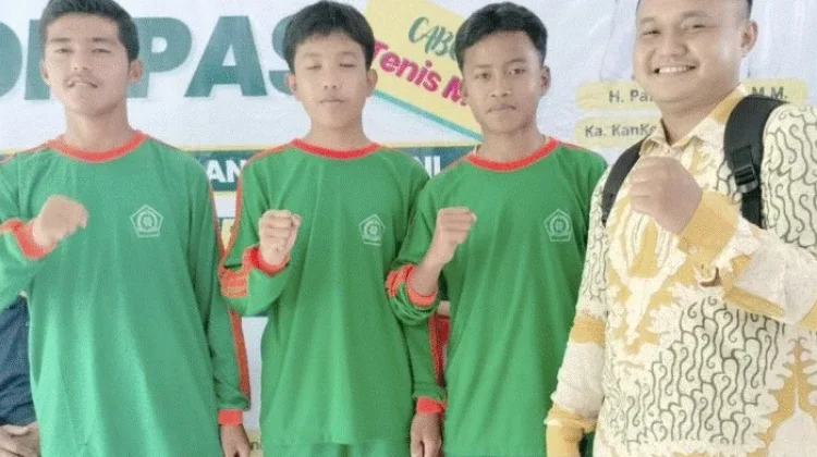 Tampil Gemilang, Atlet MAN 3 Kerinci Sabet Emas dan Perak di KOMPAS