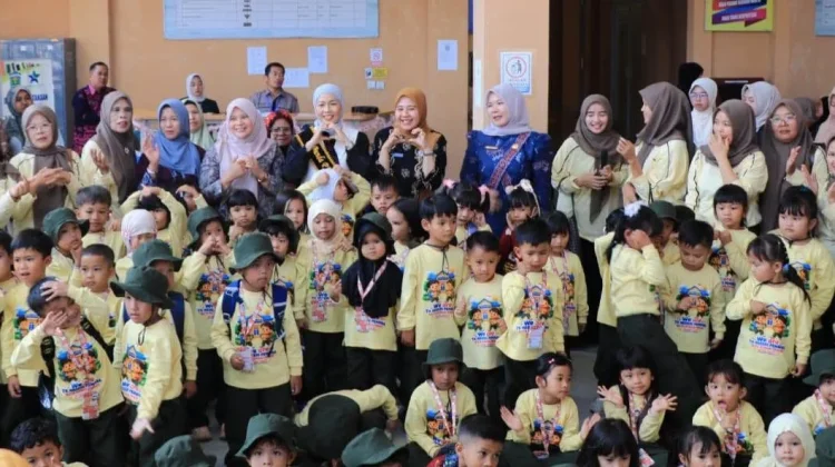 Bunda PAUD Sungai Penuh Ajak Anak Jatuh Cinta pada Buku sejak Dini
