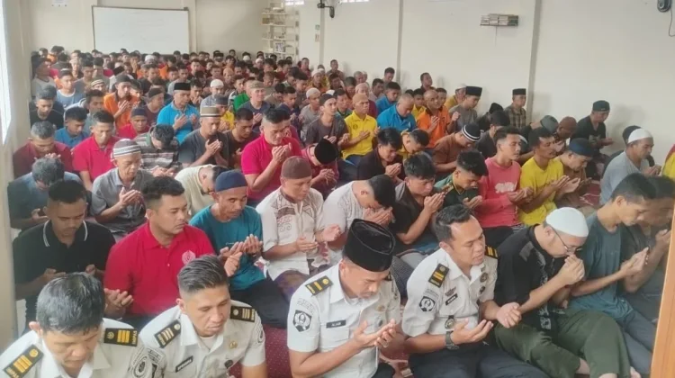 Warga Binaan Rutan Sungai Penuh Gelar Salat Tolak Bala