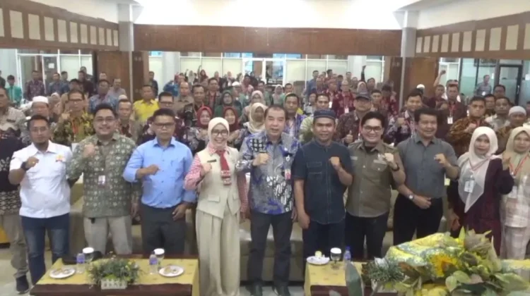BPD Sungai Penuh Dibekali Kompetensi Pengawasan Dana Desa - RRI.co.id