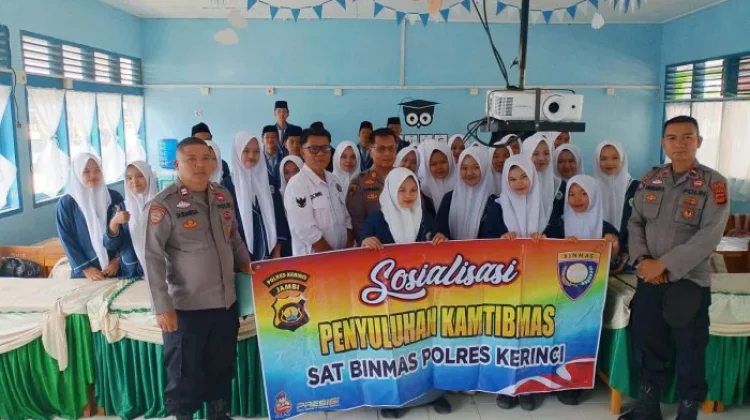 Cegah Kenakalan Remaja, Sat Binmas Polres Kerinci Sambangi MAN 2 Kerinci