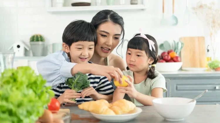 Cara Tepat Menjaga Kesehatan Sistem Pencernaan Anak