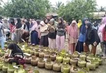 Operasi Pasar LPG 3 Kg Diserbu Warga Merangin