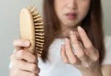 Ini Penyebab Rambut Rontok pada Wanita