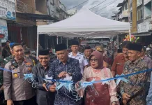 Wawako Azhar Hamzah Resmikan Pasar Mambo Ramadhan