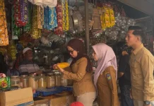 BPOM Uji 24 Sampel Takjil Sungai Penuh