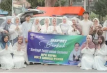Berkah Ramadan HIPMI Sungai Penuh Bagikan 200 Takjil