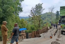 Wawako Azhar Pastikan Perbaikan Jalan yang Longsor KM 4