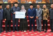 Santunan Rp311 Juta Diserahkan di Akhir Rapat Paripurna DPRD Merangin