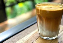 Resiko Mengkonsumsi Kopi Susu Gula Aren Berlebihan