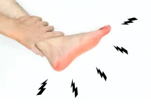 Tangan dan Kaki Sering Kebas, Apa Penyebabnya?