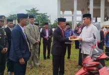 Pemkab Merangin Bagikan 24 Motor Dinas untuk Para Da’i