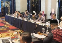 Wawako Azhar Hamzah Hadiri RUPS-LB Bank Jambi