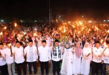 Semarak 1 Muharam 1448 H, Ribuan Warga Ikuti Pawai Obor